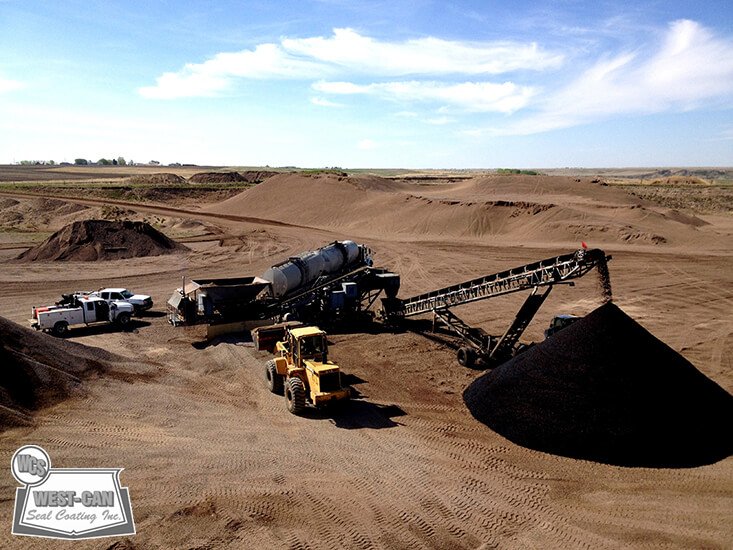 Here we are blending gravel and binder to be used as pothole material for a customer’s internal consumption